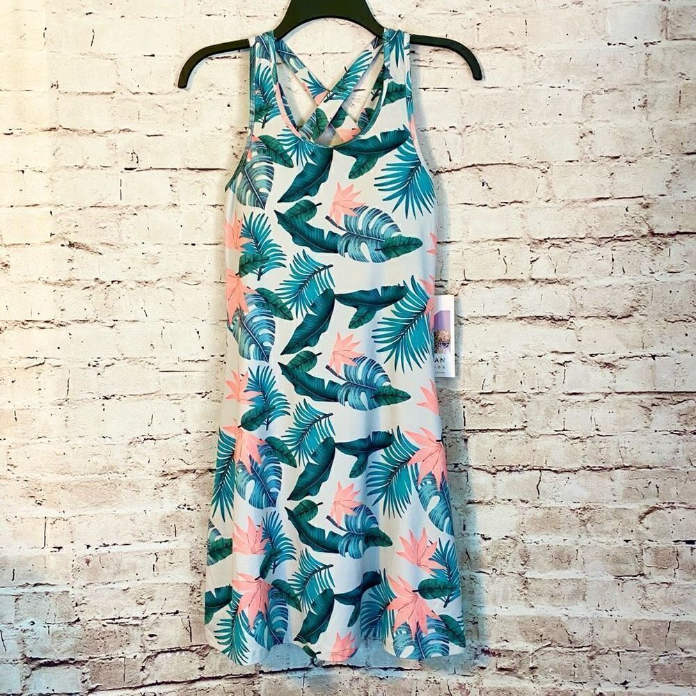 Kyodan Tropical Athletic Dress Shelf Bra Strappy Back Pockets NWT Size XS